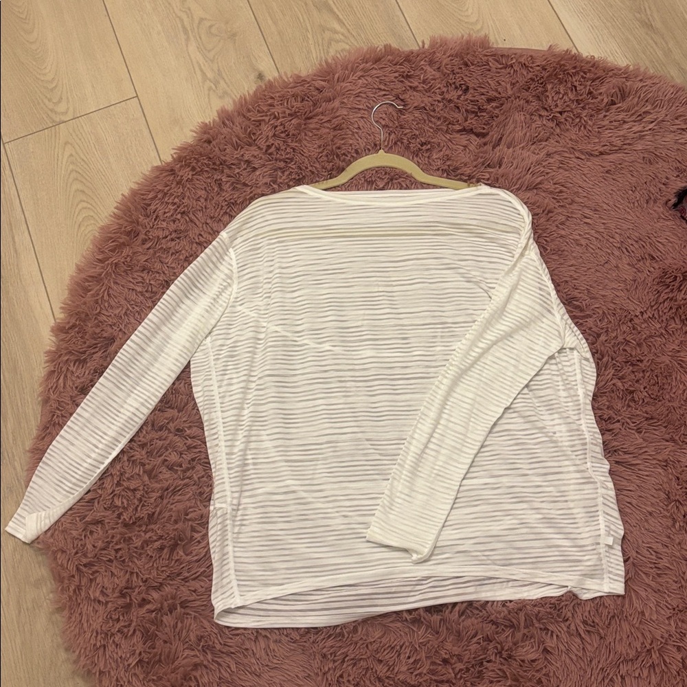 Lululemon semi sheer white striped high low  Long Sleeve Top. Size 6. READ ⬇️